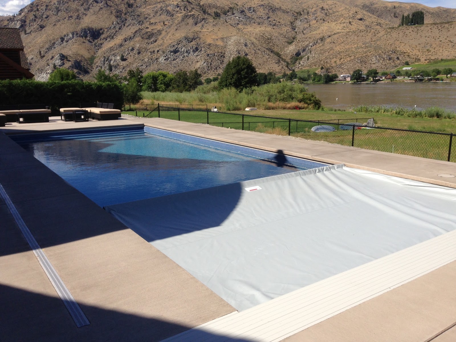 Professional pool cover installation work